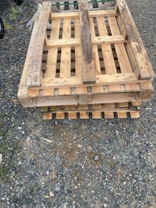 free pallets