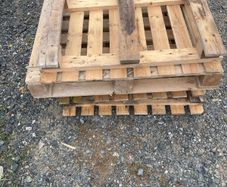 free pallets