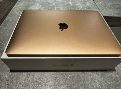 Mac Book