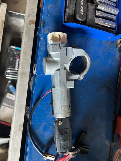 Nissan March automatic ignition lock