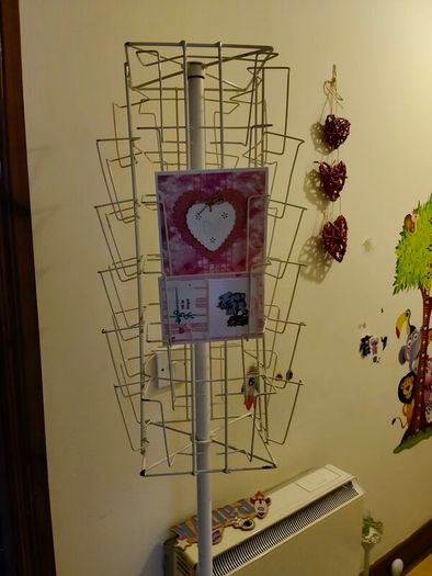 Rotating Postcard Display Stand 40 Pockets