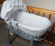 Moses Basket as new