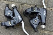 xtr ST- M900 shifters brake levers 3x8 speed