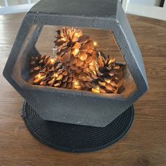 Table centrepiece