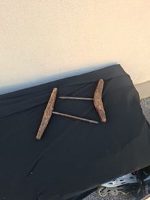 Duo wood vintage tools possible to post