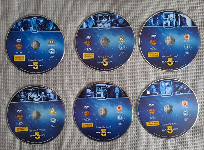 BABLYON 5 DVD box sets (Region 2)
