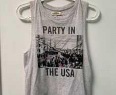 Abercrombie & Fitch top