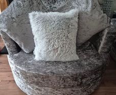 swivel love chair