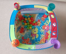 Ball pit