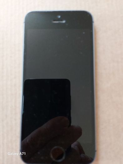 Apple Iphone 5s 16GB Activation Locked