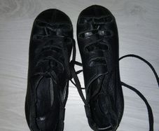 irish dancing shoes size 1 and  1/2