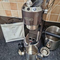 DeLonghi coffee maker