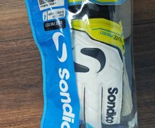 junior Goalkeeper Glove