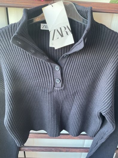 jumper Bnwt Zara navy cropped jumper with button neckline size small
