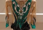 Rhythmic gymnastics leotard -- new -- emerald green