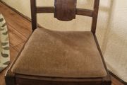 Beautiful Set of 4 Vintage  Solid Wood Dining Chairs