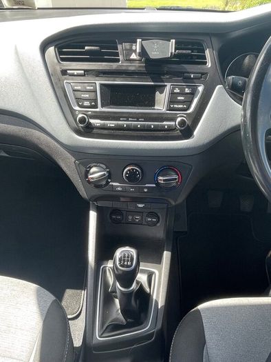 Hyundai i20 2015  1.2L Petrol
