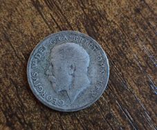King George V .925 Silver lucky Sixpence / 6d Coin