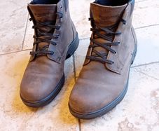 Blundstone #2429 clay boots size 8