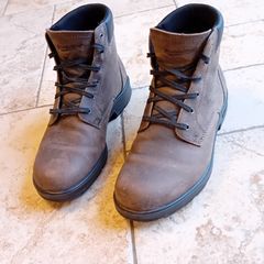 Blundstone #2429 clay boots size 8