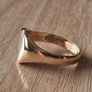 18 ct gold ring Image 5