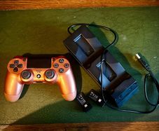 PS4 Dual Shock Controller plus Charging Dock