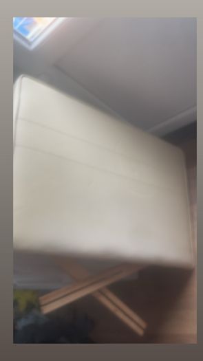 Single headboard