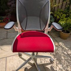 ergonomic office chair