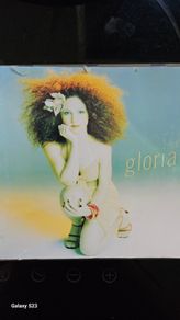 Gloria Estefan. Gloria!
