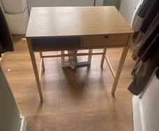 dressing table
