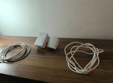Tp link av600 WiFi extender - very good condition