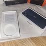 iPhone 13 box Image 2