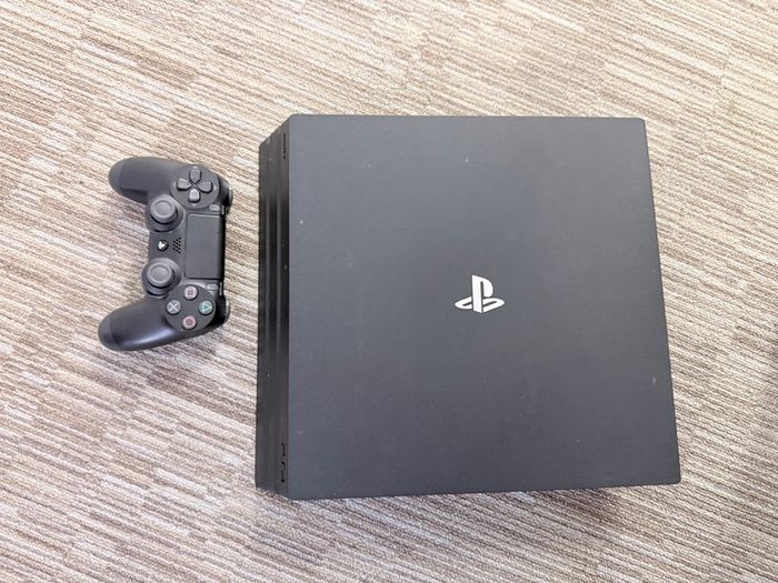 Playstation 2, 3 & 4 Pro
