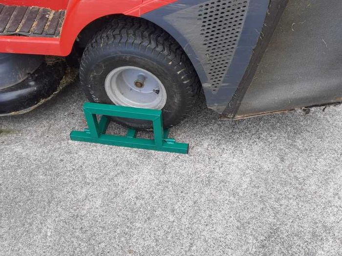 Lawn Tractor Lifter 400kg Jack Lift..free Delivery