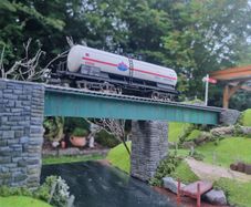 00 gauge tanker wagon