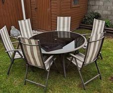 Garden table set