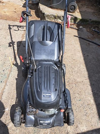 Lawnmower