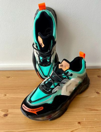Men's trainers 43/9