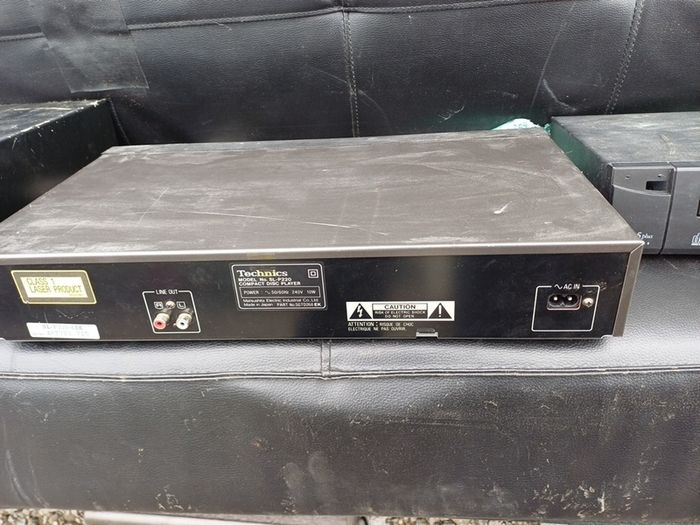 Technics cd player