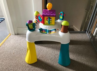Toy activity table little tikes