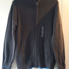 New Gap Cardigan size XXL(12-13 years)