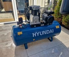 Hyundai 200L Compressor