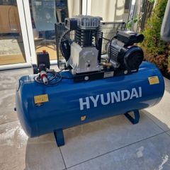 Hyundai 200L Compressor