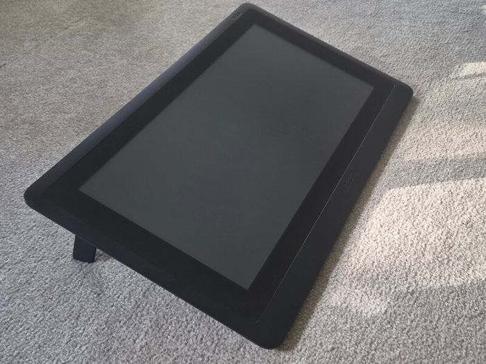 Wacom Cintiq 16 (DTK-1660) Pen Display, Boxed + Extra Wacom