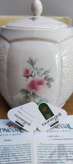 Donegal Parian Irish Rose Biscuit Barrel