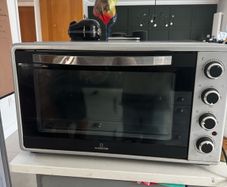 Oven
