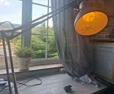 desk lamp