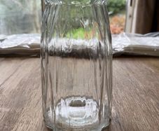 Glass vase