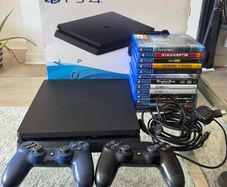 PlayStation 4 Slim 500GB Boxed Bundle + 13 Games & 2 Controllers