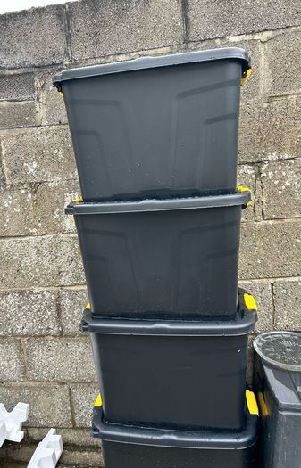 4 x storage tubs 60ltrs. Used for a week. Collect Swords area